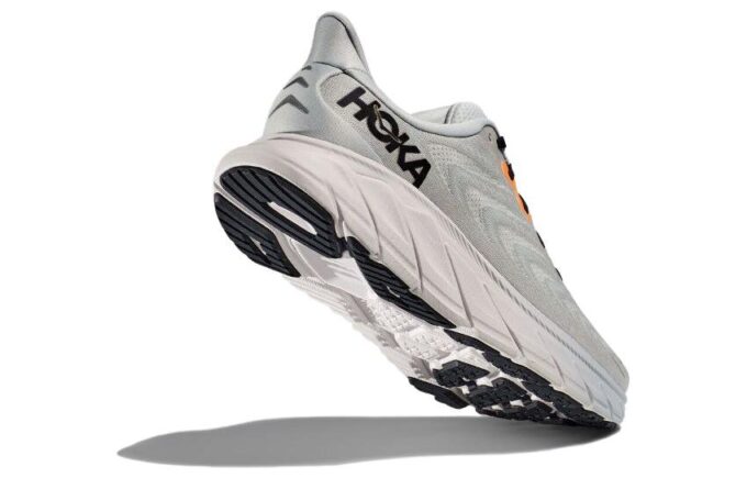 Arahi 6 2E Wide ‘Grigio Fumo’