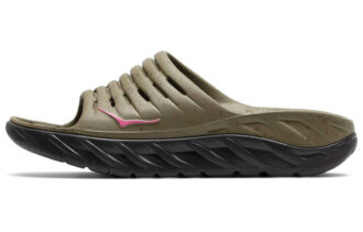 Ciabatte da recupero HOKA x Bodega Ora ‘Martini Olive Jet Black’