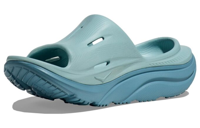 Diapositiva 3 di Ora Recovery ‘Cloud Blue’