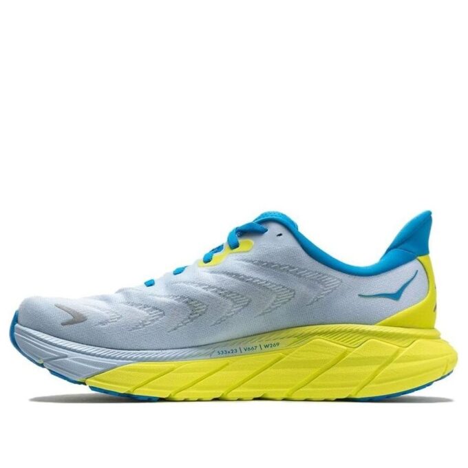 HOKA Arahi 6 ‘Acqua ghiacciata’