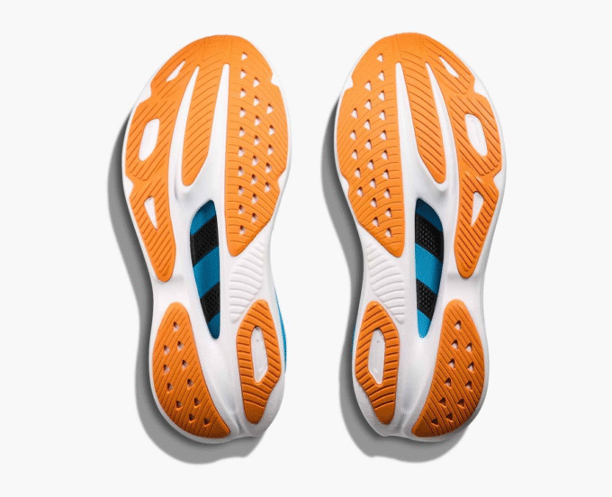 HOKA ONE ONE Novafly Run Tight 25″