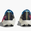 HOKA ONE ONE Skyflow