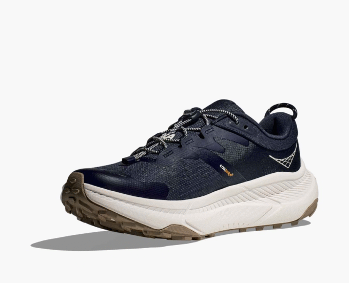 HOKA ONE ONE Stealth/Tech Mafate Three2