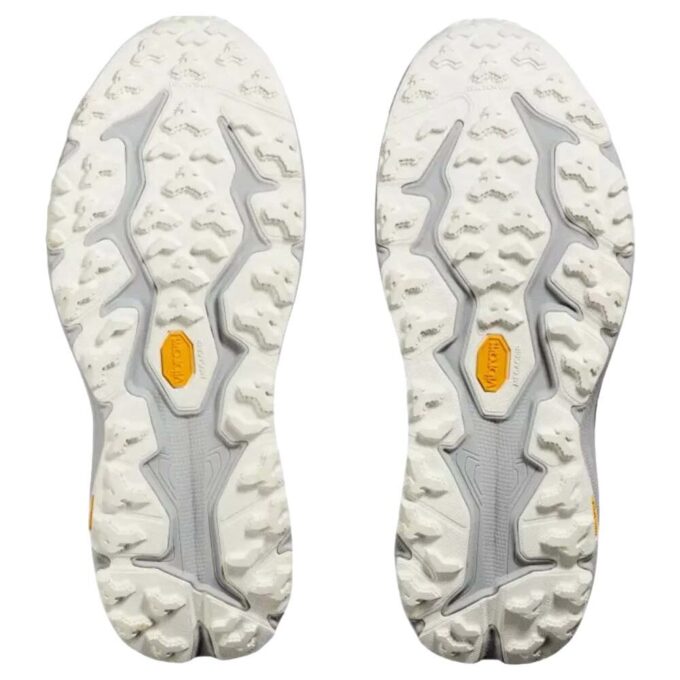 Speedgoat 6 ‘Polvere di stelle nere’
