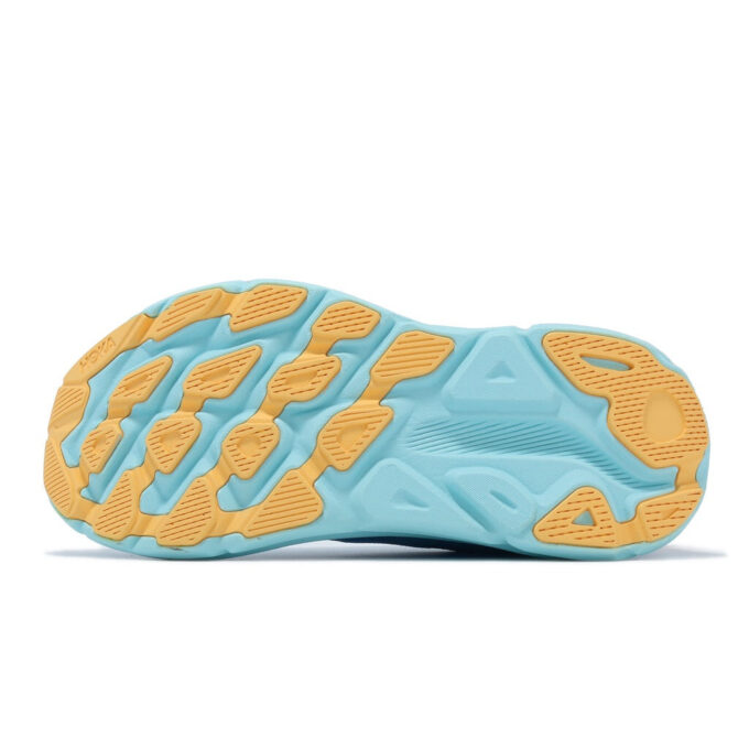 (WMNS) Clifton 9 ‘Giornata di nuoto senza nuvole’